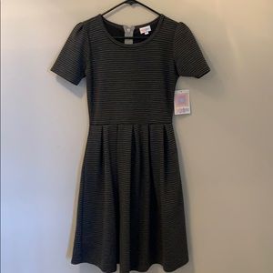 NWT Small LulaRoe Amelia dress